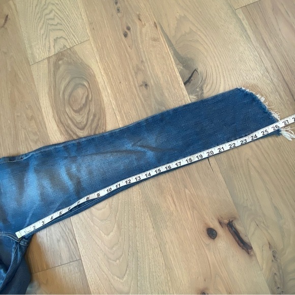 FRAME Le Skinny de Jeanne Jeans Curved Frayed Hem - Picture 12 of 14